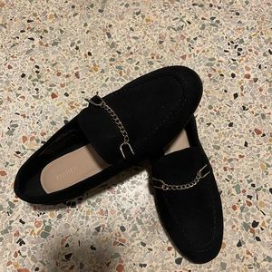 Black suede business & chic attire loafers! 🖤